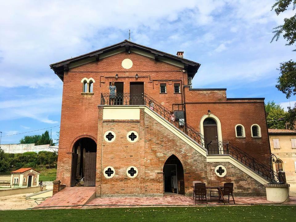 Borgo Sartoni Case Vacanze Appartamenti In Affitto Bolonia Zewnętrze zdjęcie